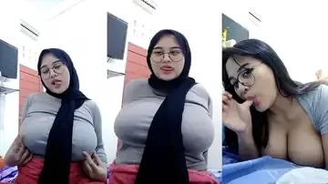 Bokep Indo Acha Hijab Toket Gede Cantik Kacamata