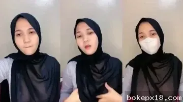 Cewek cantik nakal show off masturbasi live cực nagih