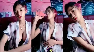 Jilbab Kacamata Ketagihan Digarap Om-Om