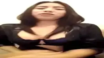 Mahasiswi Jilbab Minta Nambah Tiap Ronde Nagih Panas