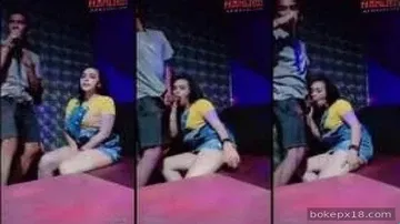 Ngentot cewe karyawan karaoke seksi